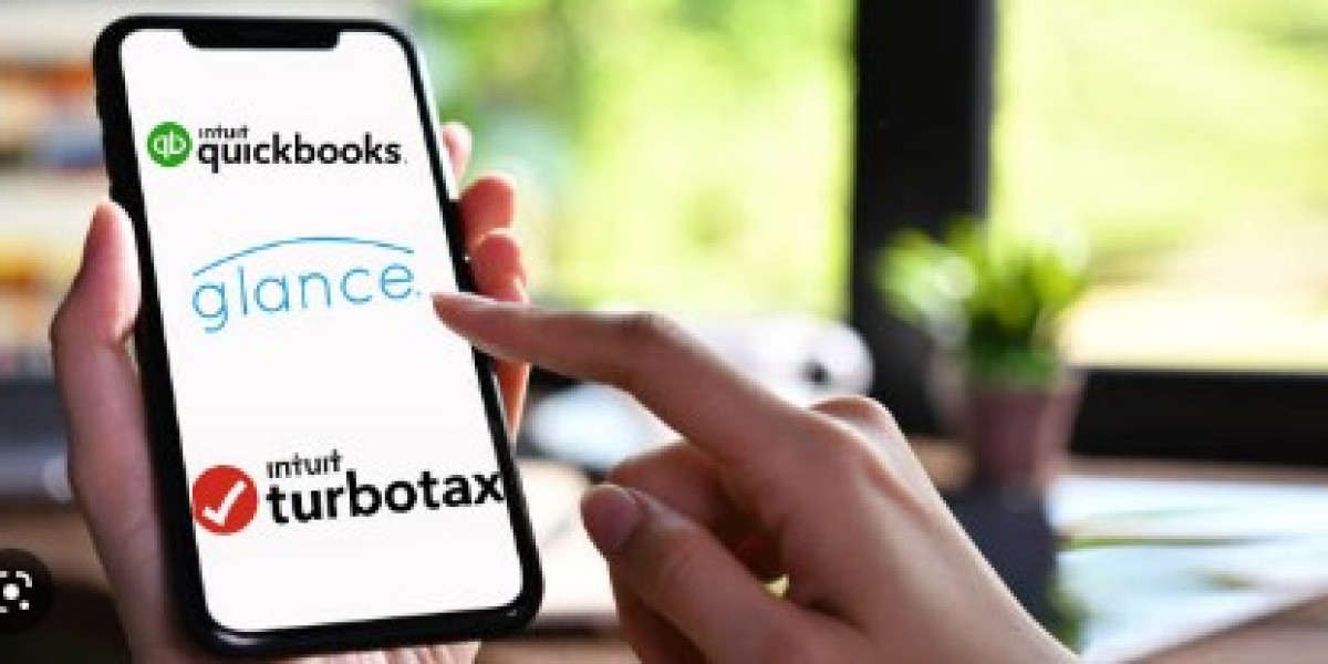 Stay on Top of Your Finances: Smart Intuit Tools and Real-Time Insights