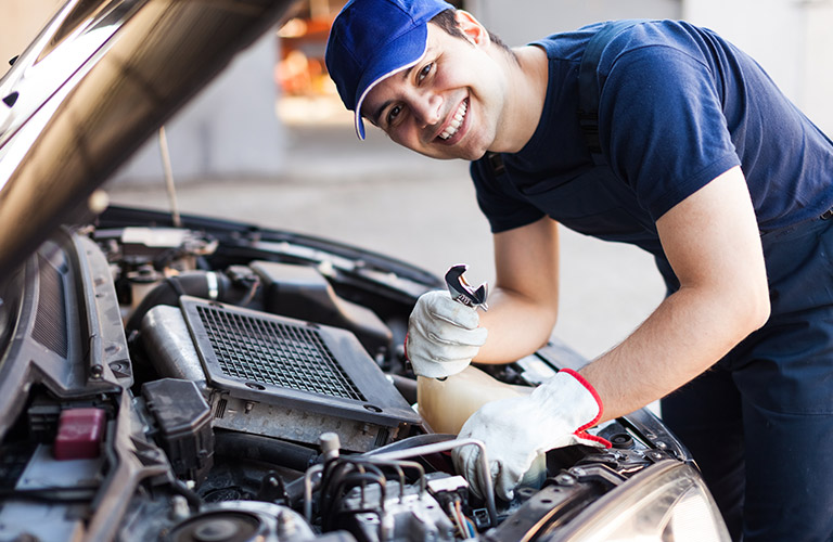 Mechanic Cranbourne East, Car Service, Logbook, Tyre Sales & Car Repairs