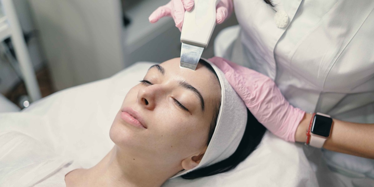 Affordable Laser Skin Rejuvenation Treatment in Raleigh for Youthful Skin