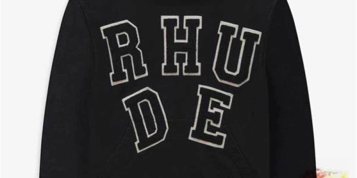 Rhude Shorts: A Modern Icon of Luxury Streetwear
