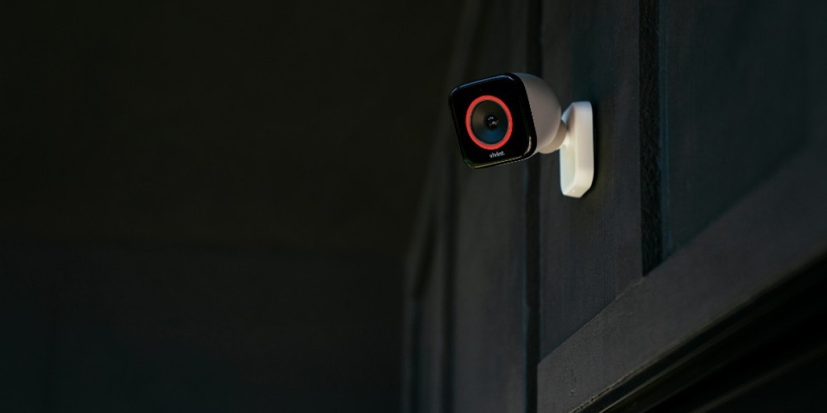 Smart Security Solutions for Modern Canadian Homes