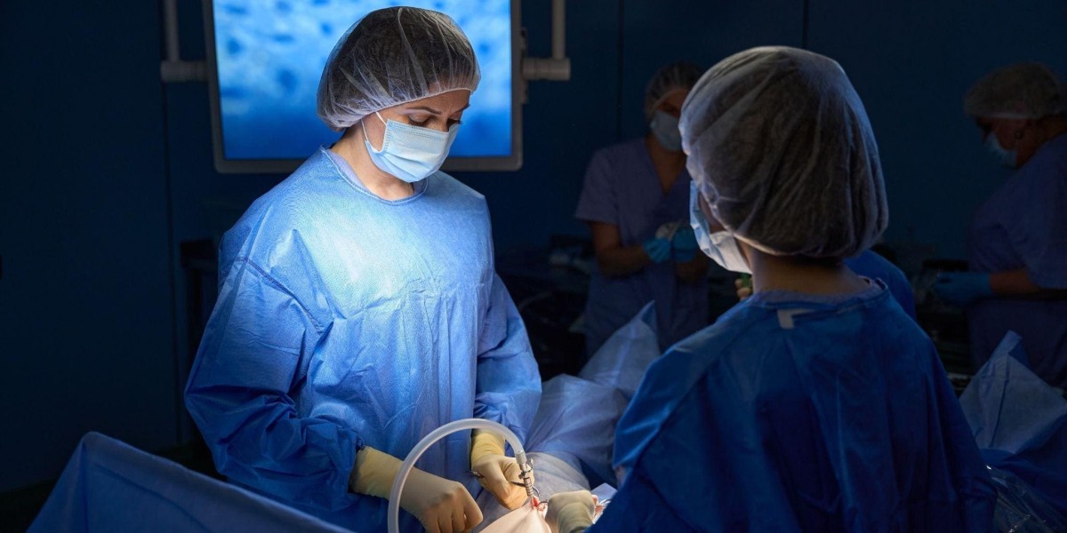 Spermatocele: What It Is, When to Treat It, and Surgical Options