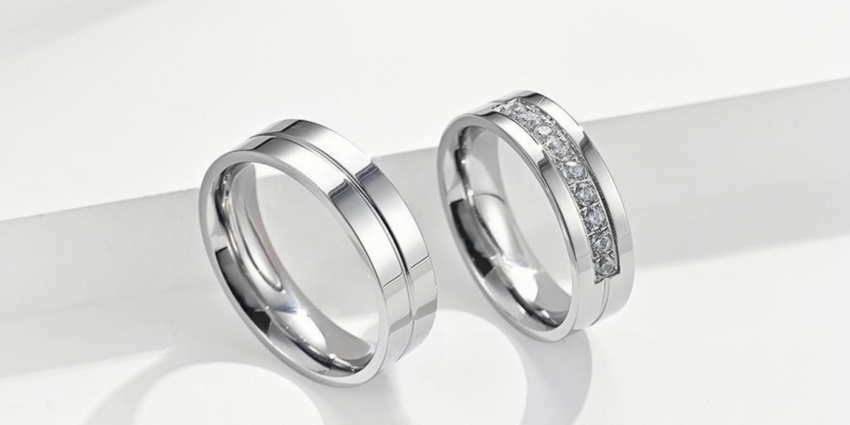 How Much Should I Spend on a Engagement Ring