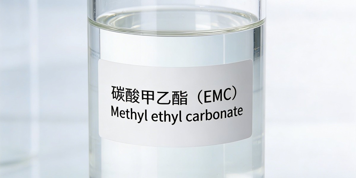 What specific aspects does the weather resistance of vinyl acetate material manifest in?