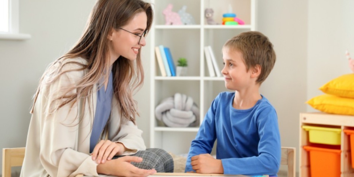 Managing Resident-Generated Online Complaints Without Breaching Confidentiality