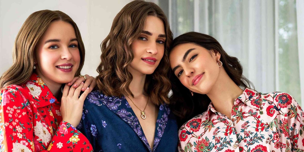 Spring Summer 2026 Fashion Trends: Dresses Every Woman Needs Right Now