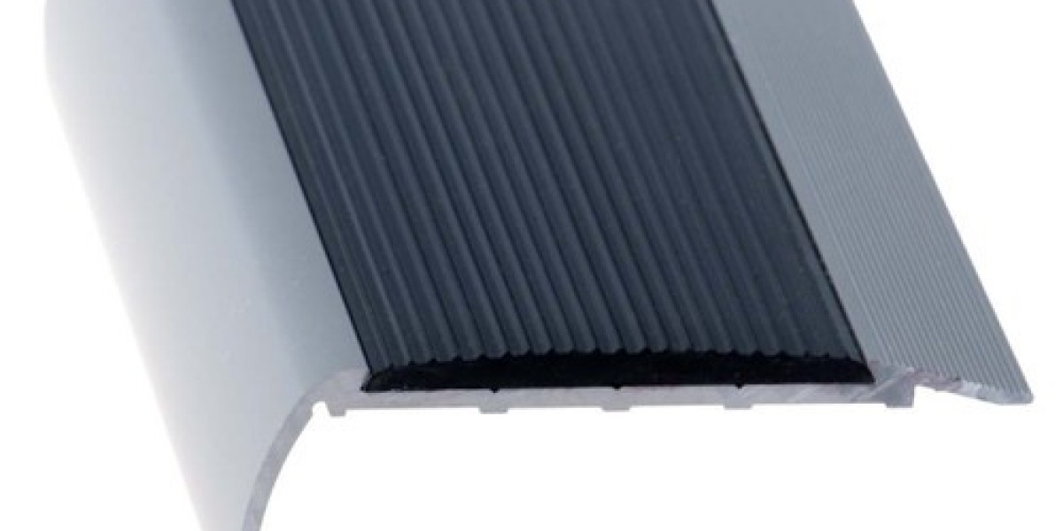 Best Non Slip Stair Treads Outdoor with Reflective Tape Compliance